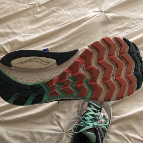 Women’s Saucony Running shoes - Picture 3 of 3